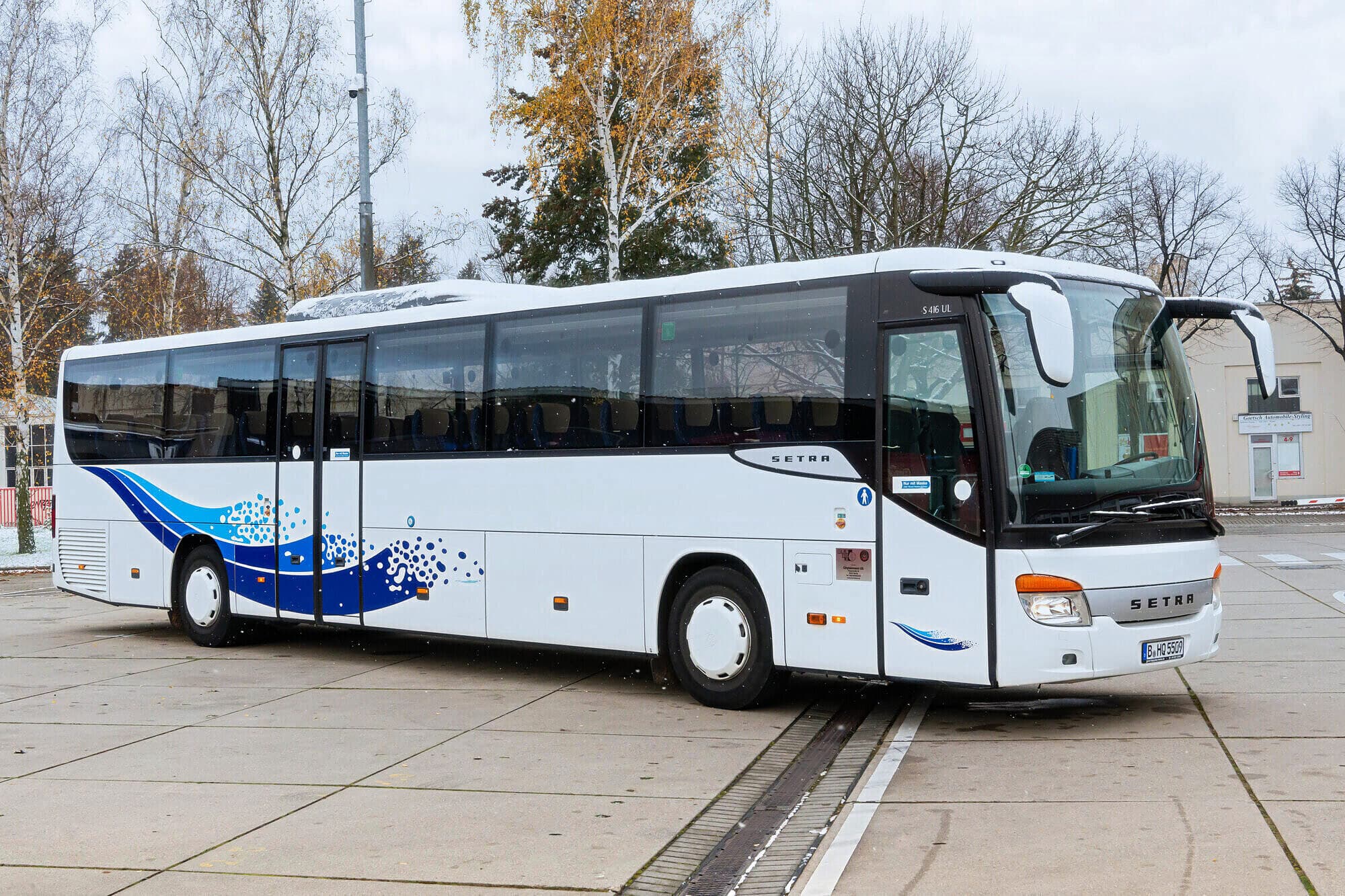 BerlinBus.DE coach on the road