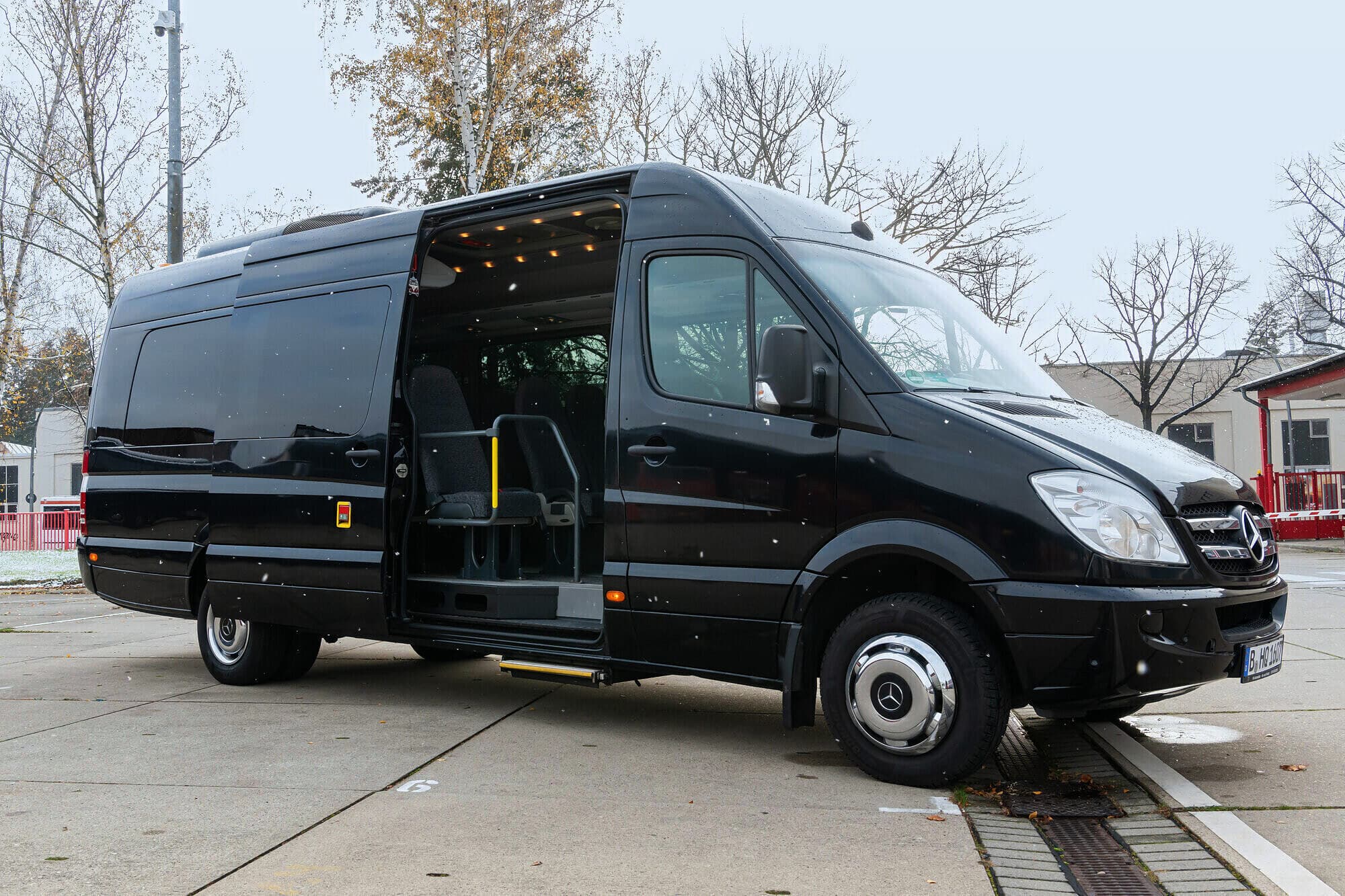 BerlinBus.DE VIP Sprinter for small groups