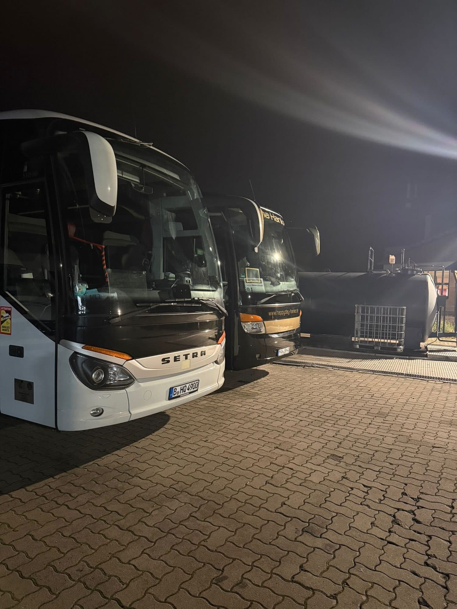 The BerlinBus.DE depot with our own fleet