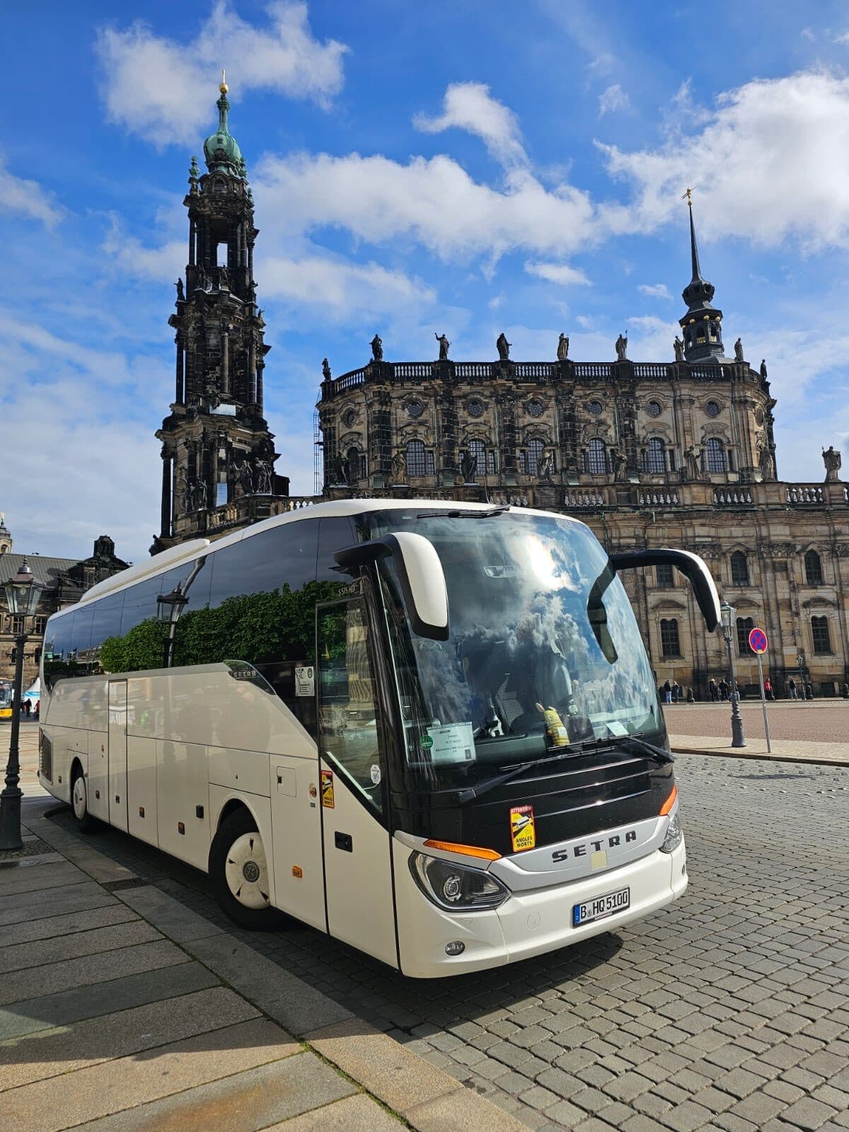 Reisebus von BerlinBus.DE unterwegs